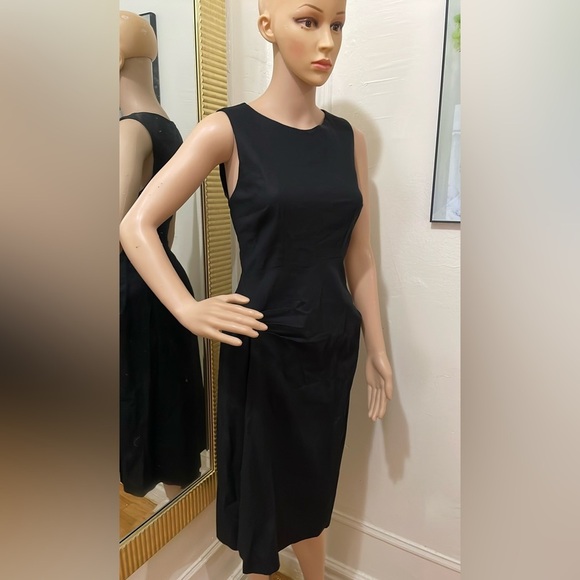 Kimschalk.com elegant Black Sleeveless Dress - Picture 11 of 11